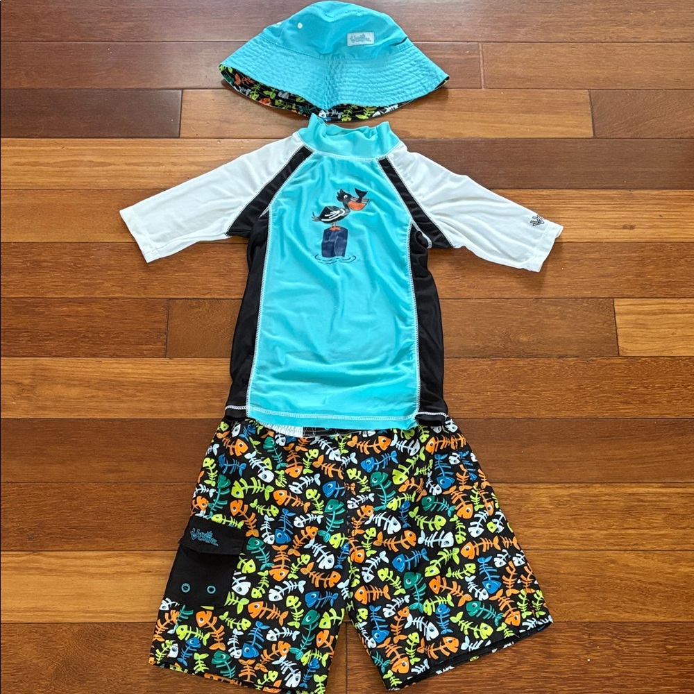 UV Skinz Kids Swim Set with Reversable Hat for 7 Years Old Boy